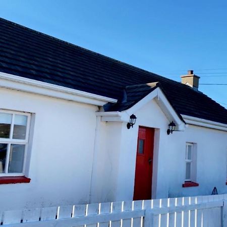 Be's Cottage Malin Head Exteriör bild